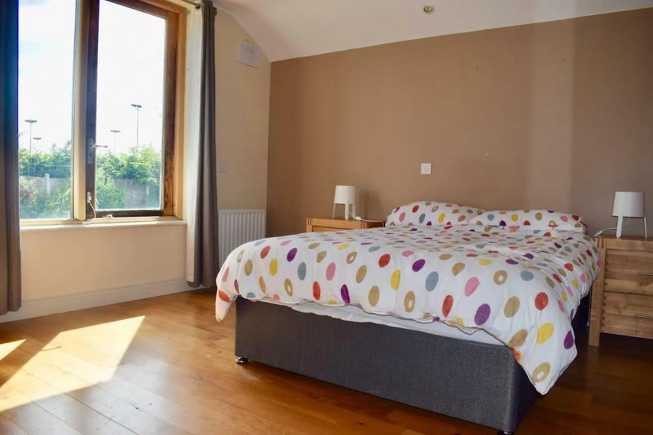 Holiday home Spacious, Bright & Modern 3 Bedroom Family Home Dublin