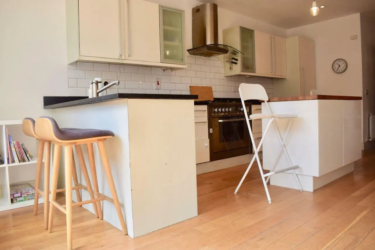 Spacious, Bright & Modern 3 Bedroom Family Home Dublin 0*,  Ireland